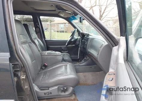 1999 Mercury Mountaineer из США, поврежденный, VIN 4M2DU55P2XUJ08898